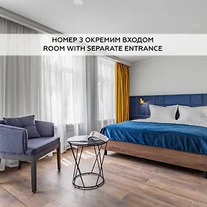  Hotel Queen Bee Ukraine