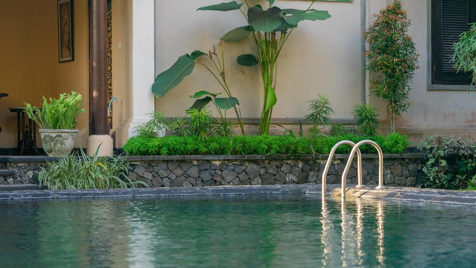 Bed & Breakfast Runa House Of Design Ubud  Indonesia